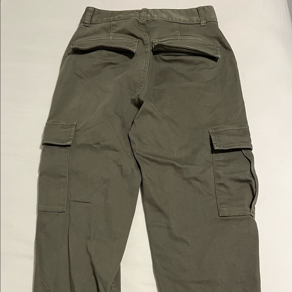 Aritzia Cargo Pants - Picture 3 of 5